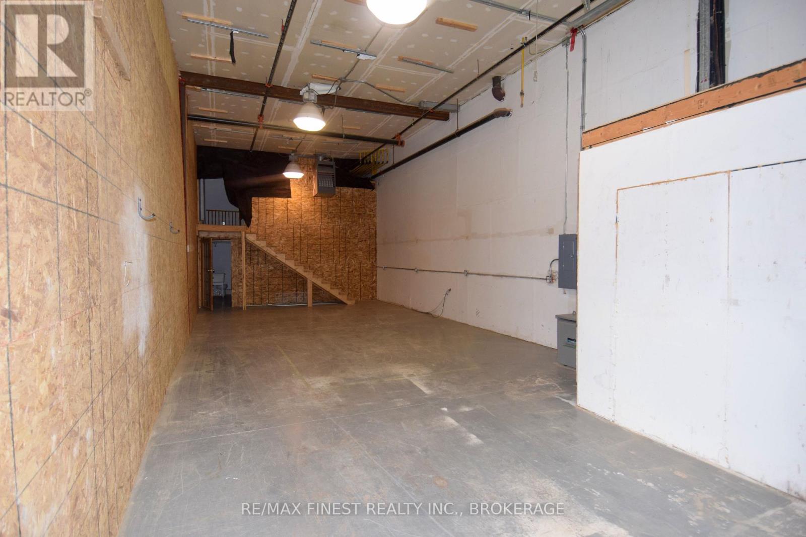 2 - 212 Camden Road, Greater Napanee, Ontario  K7R 1E3 - Photo 2 - X12338984