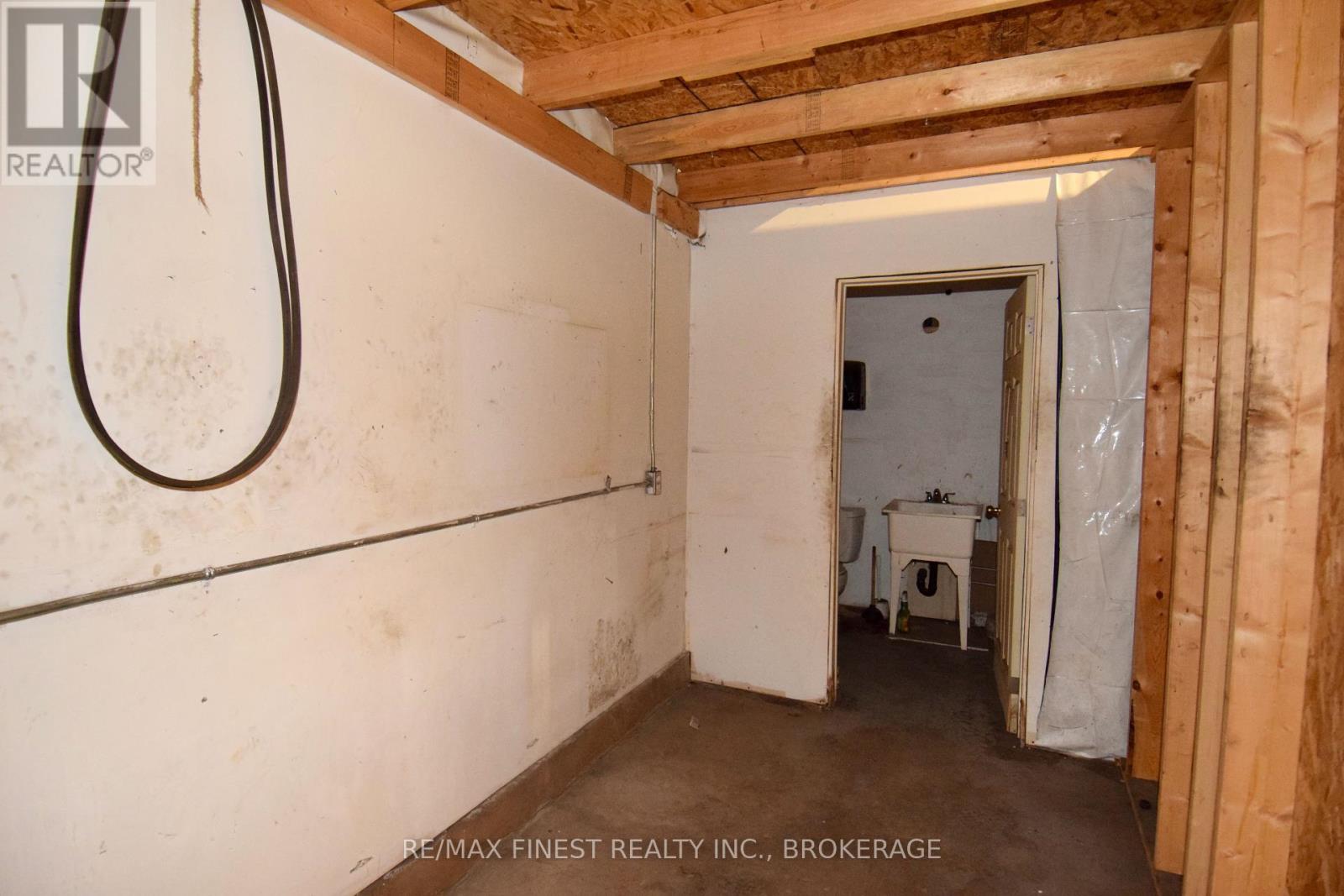 3 - 212 Camden Road, Greater Napanee, Ontario  K7R 1E3 - Photo 4 - X12344167