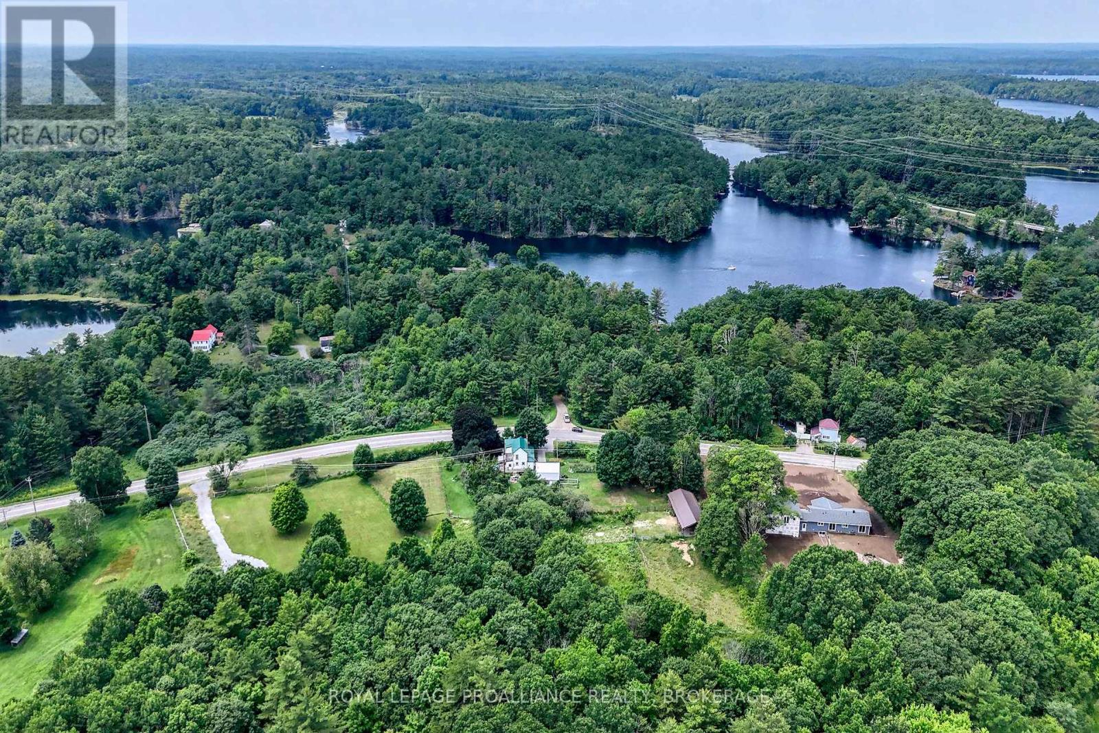 718 Jones Falls Road, Rideau Lakes, Ontario  K0G 1E0 - Photo 42 - X12446366
