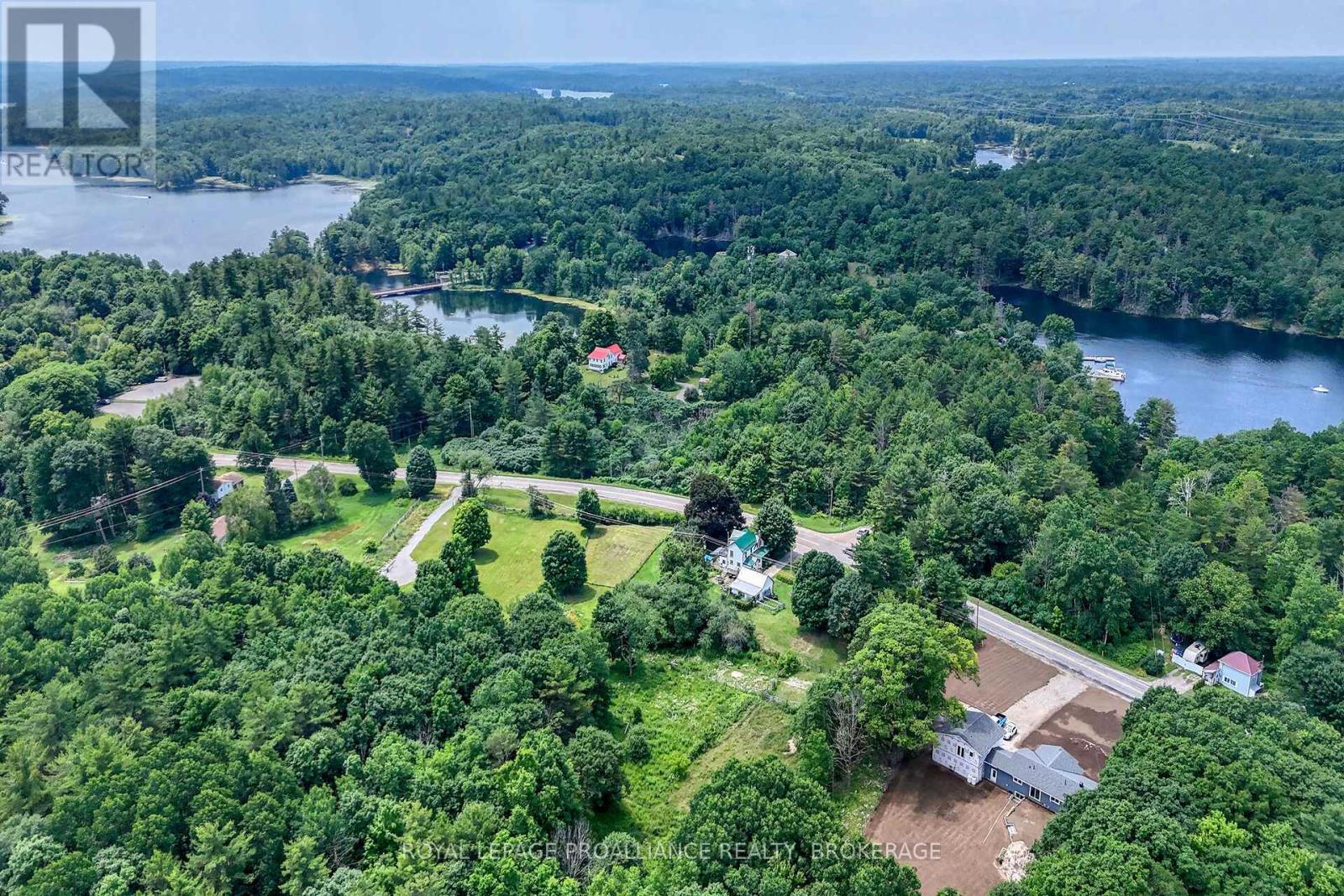 718 Jones Falls Road, Rideau Lakes, Ontario  K0G 1E0 - Photo 41 - X12446366