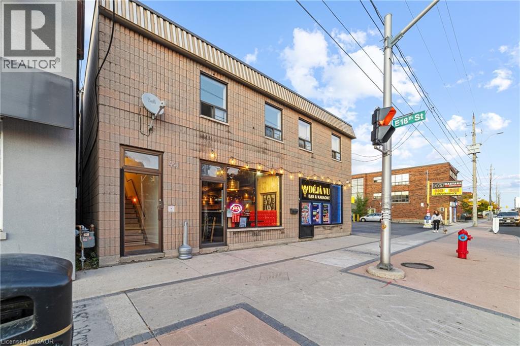 445 Concession Street, Hamilton, Ontario  L9A 1C1 - Photo 3 - 40775834