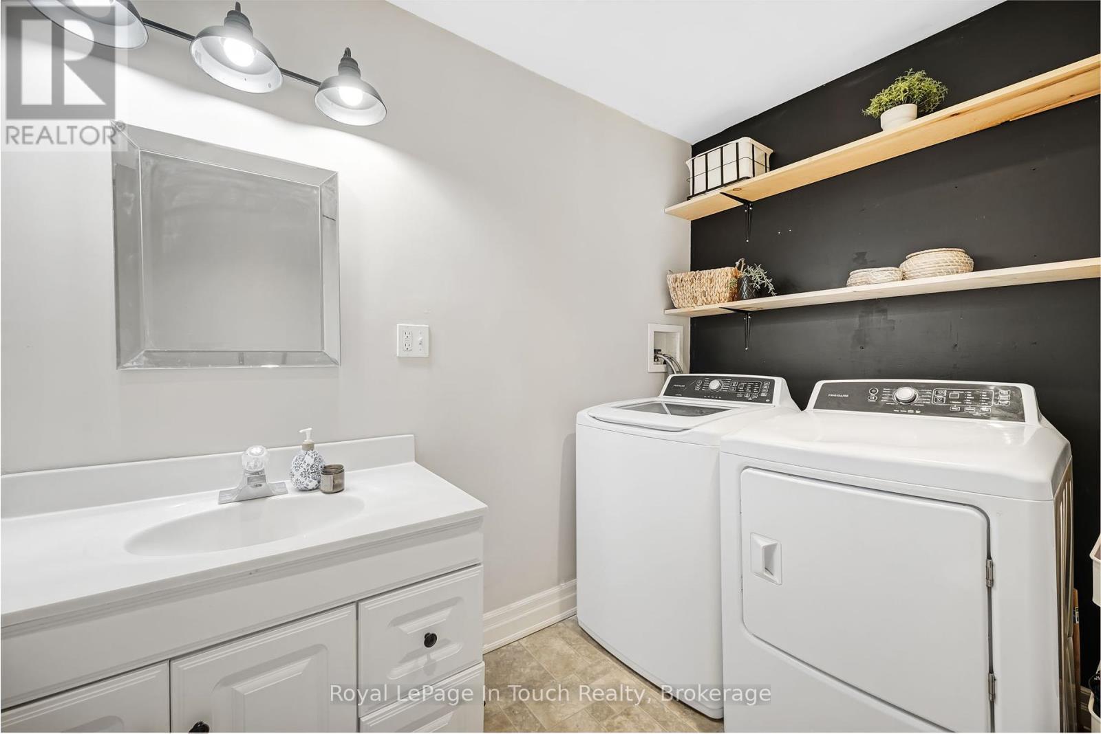 431 Manly Street, Midland, Ontario  L4R 3E6 - Photo 17 - S12446820