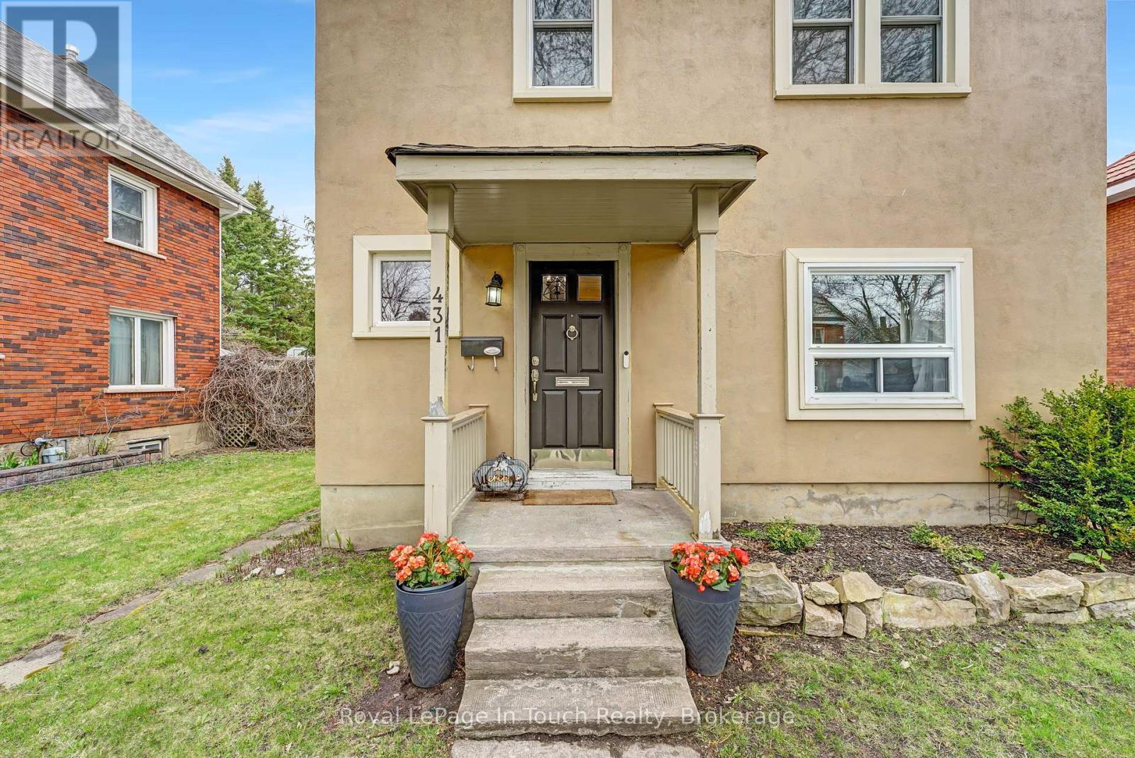 431 Manly Street, Midland, Ontario  L4R 3E6 - Photo 6 - S12446820