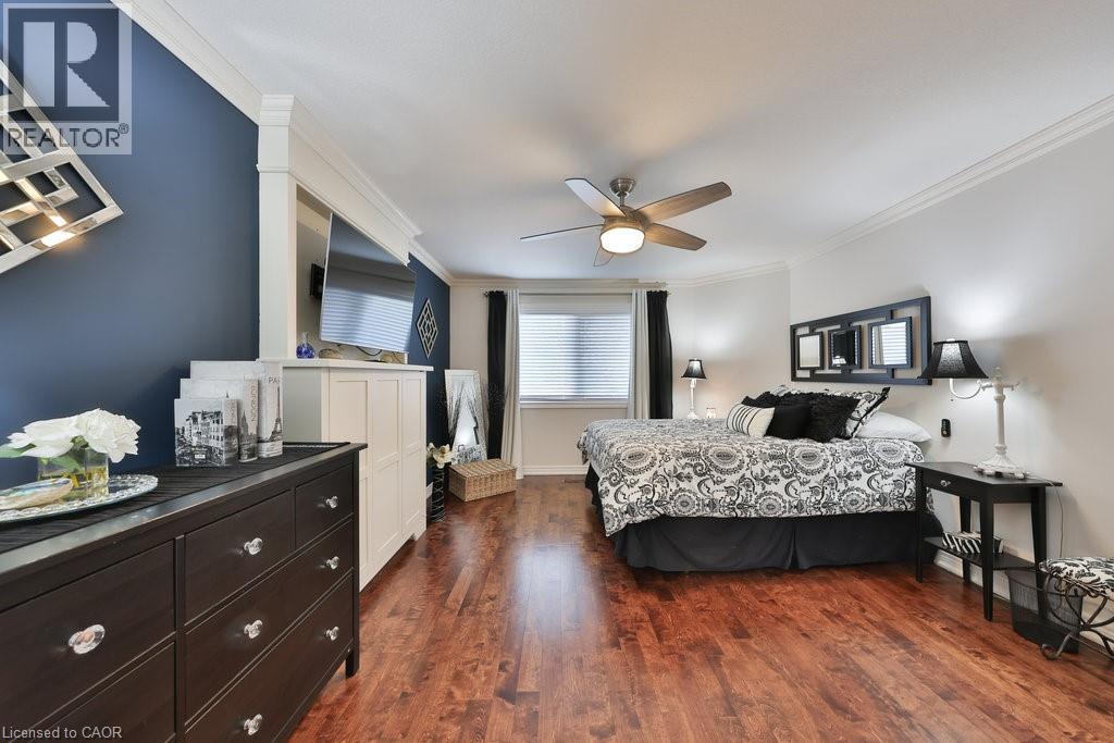 2304 Sovereign Street, Oakville, Ontario  L6L 1L6 - Photo 16 - 40769757
