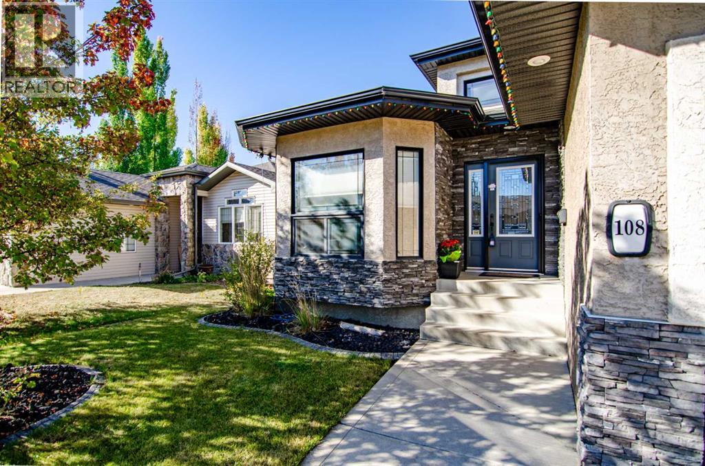 108 Allwright Close, Red Deer, Alberta  T4R 3P2 - Photo 4 - A2260875