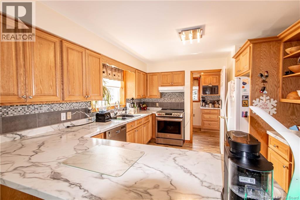 27 Maxwell Drive, Sussex, New Brunswick  E4E 2E1 - Photo 15 - NB127985