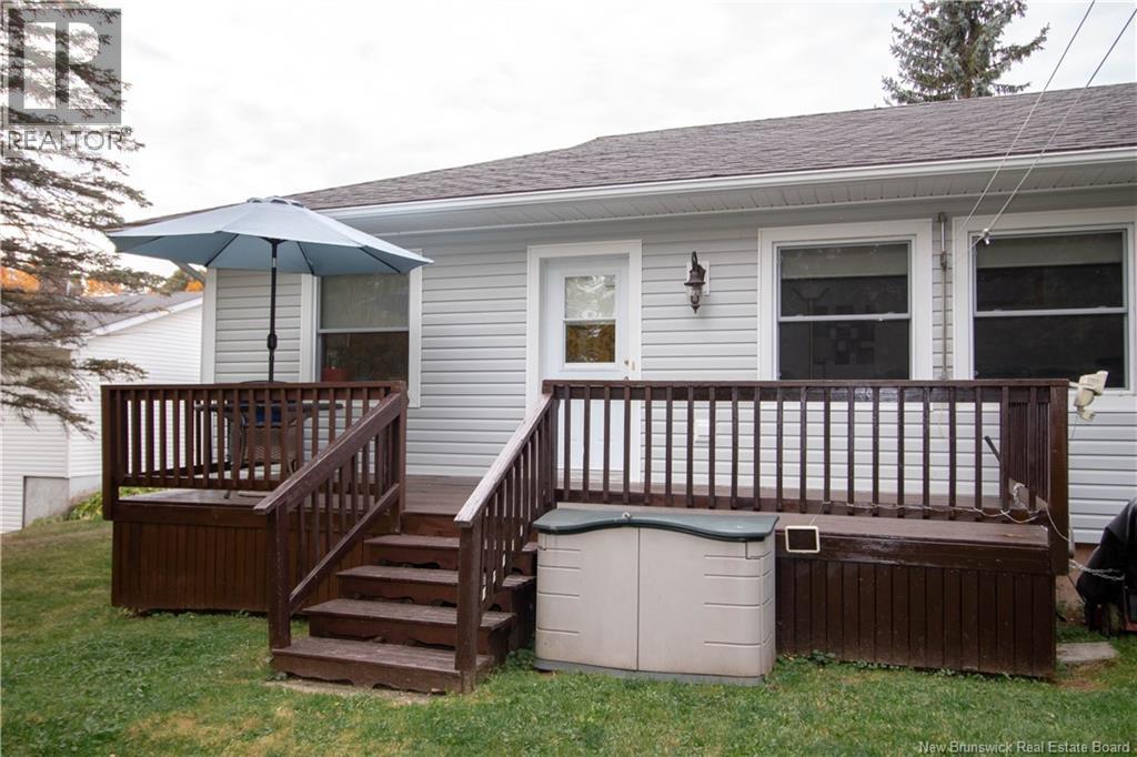 27 Maxwell Drive, Sussex, New Brunswick  E4E 2E1 - Photo 4 - NB127985
