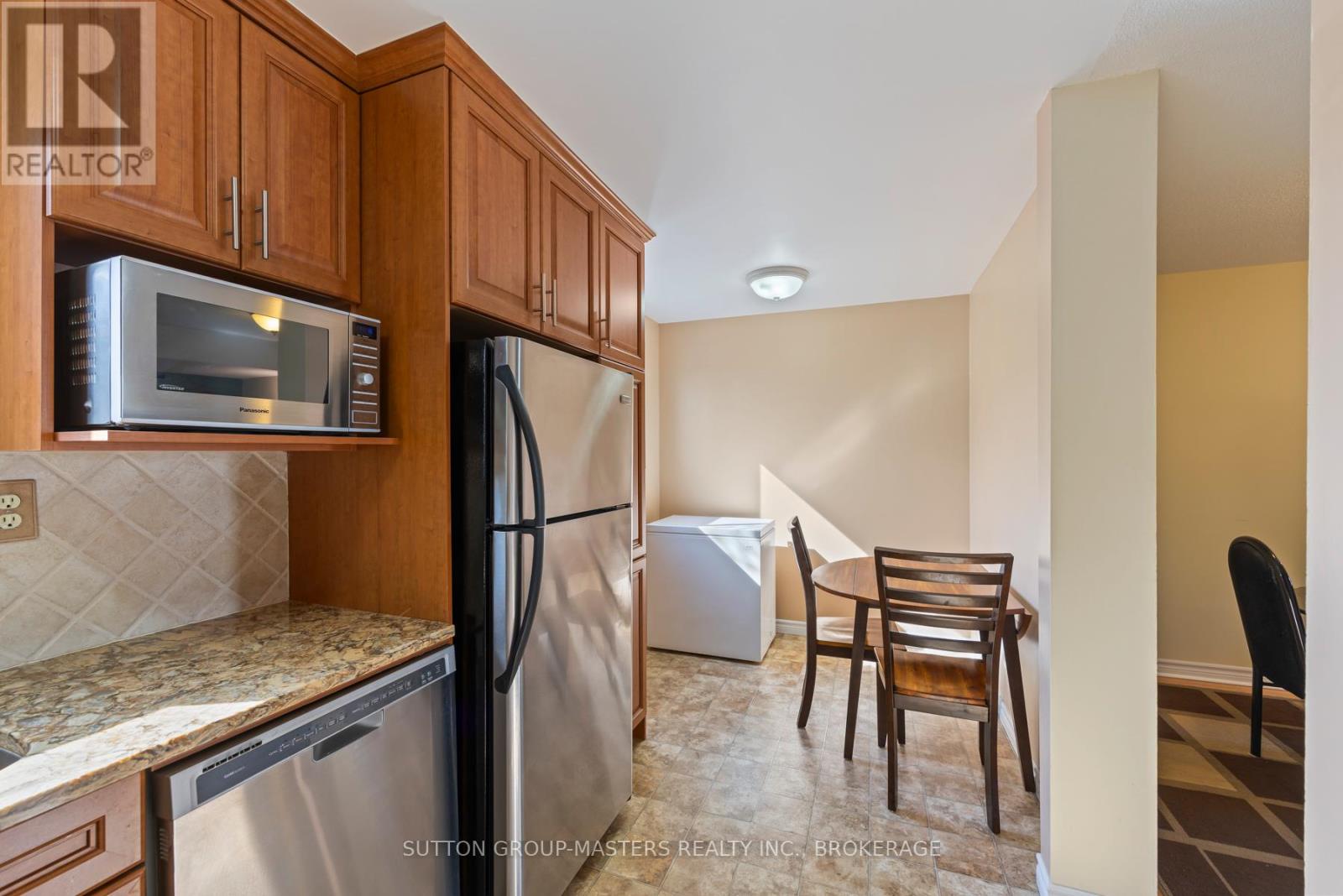 31 - 1039 Craig Lane, Kingston, Ontario  K7M 7R9 - Photo 11 - X12446889