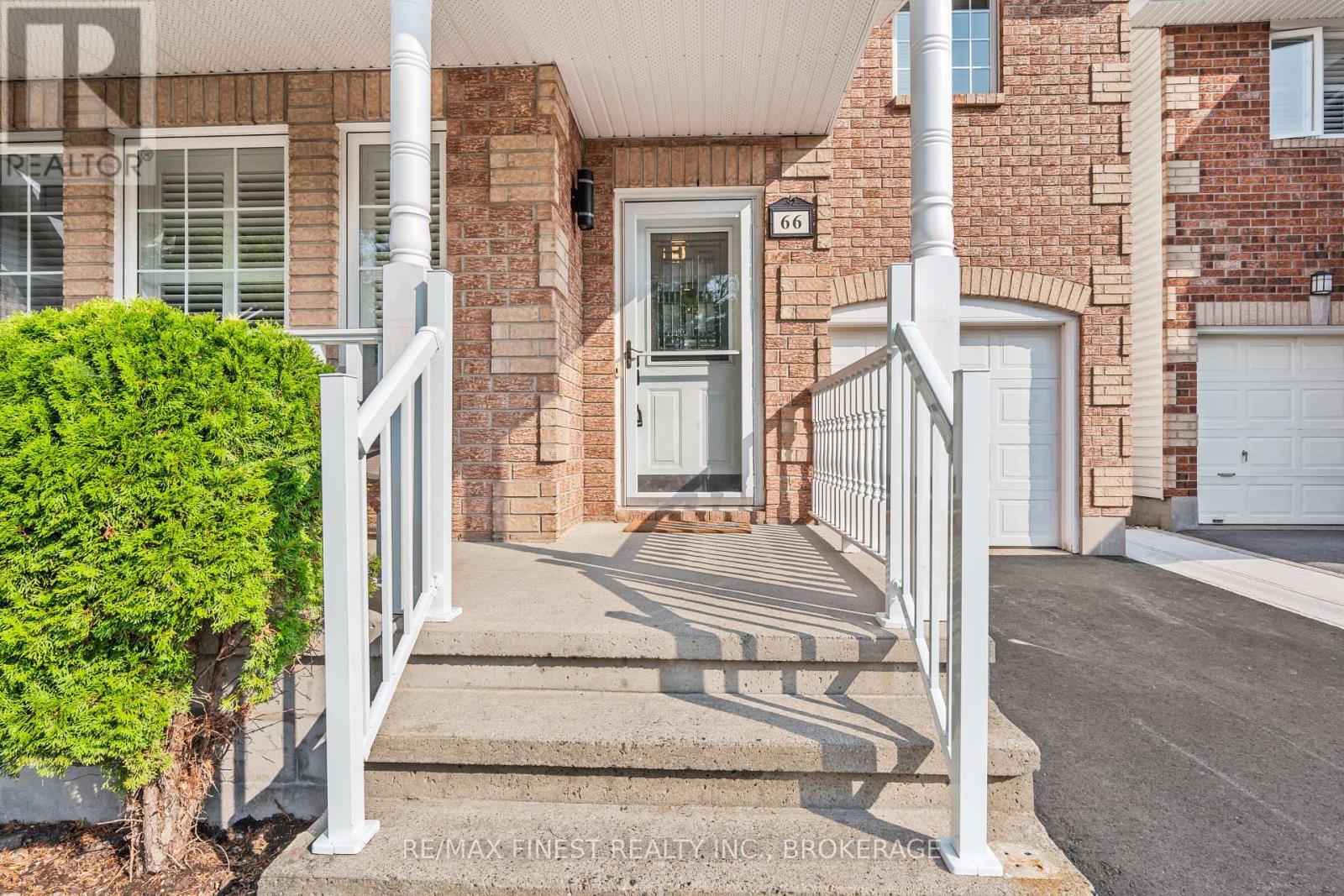 66 Dalgleish Avenue, Kingston, Ontario  K7K 7E1 - Photo 3 - X12446919