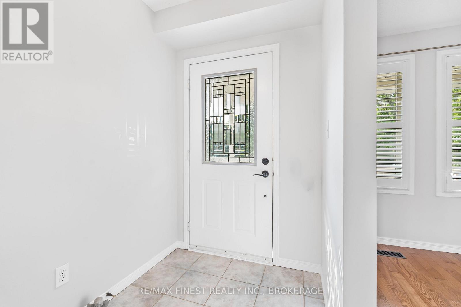 66 Dalgleish Avenue, Kingston, Ontario  K7K 7E1 - Photo 5 - X12446919