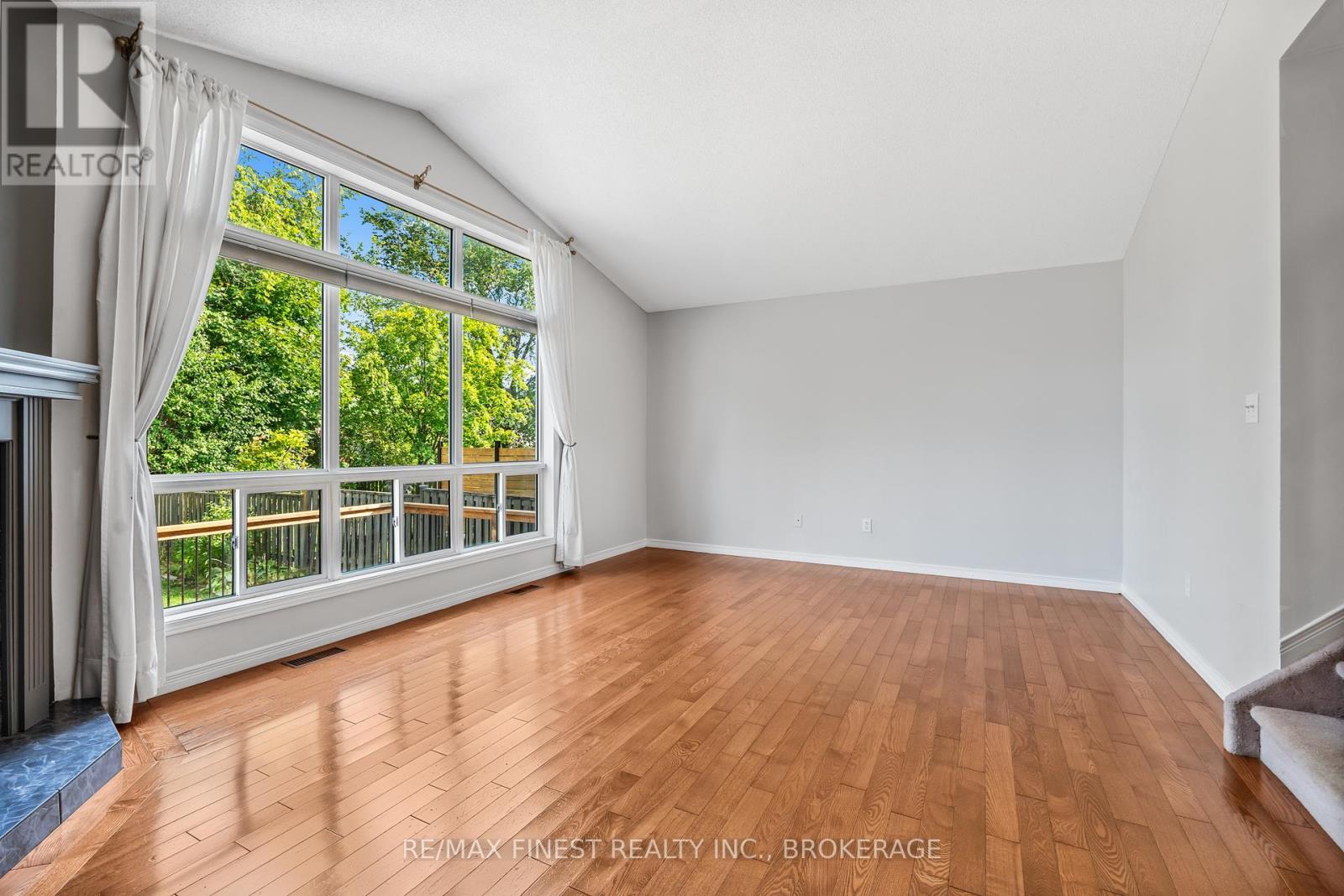 66 Dalgleish Avenue, Kingston, Ontario  K7K 7E1 - Photo 7 - X12446919