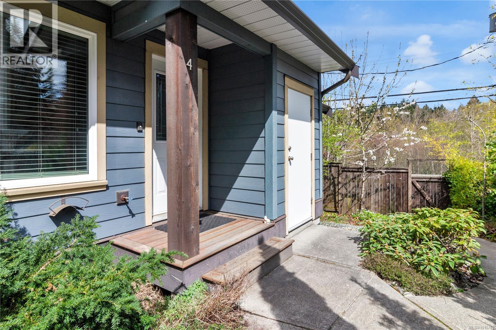 4 1141 2nd Ave, Ladysmith, British Columbia  V9G 1B8 - Photo 1 - 1015763