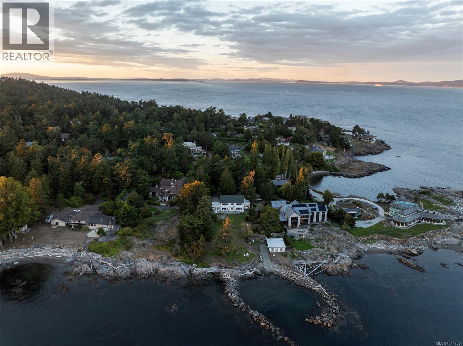 3045 Mcanally Rd, Saanich, British Columbia  V8N 1T3 - Photo 84 - 1014739