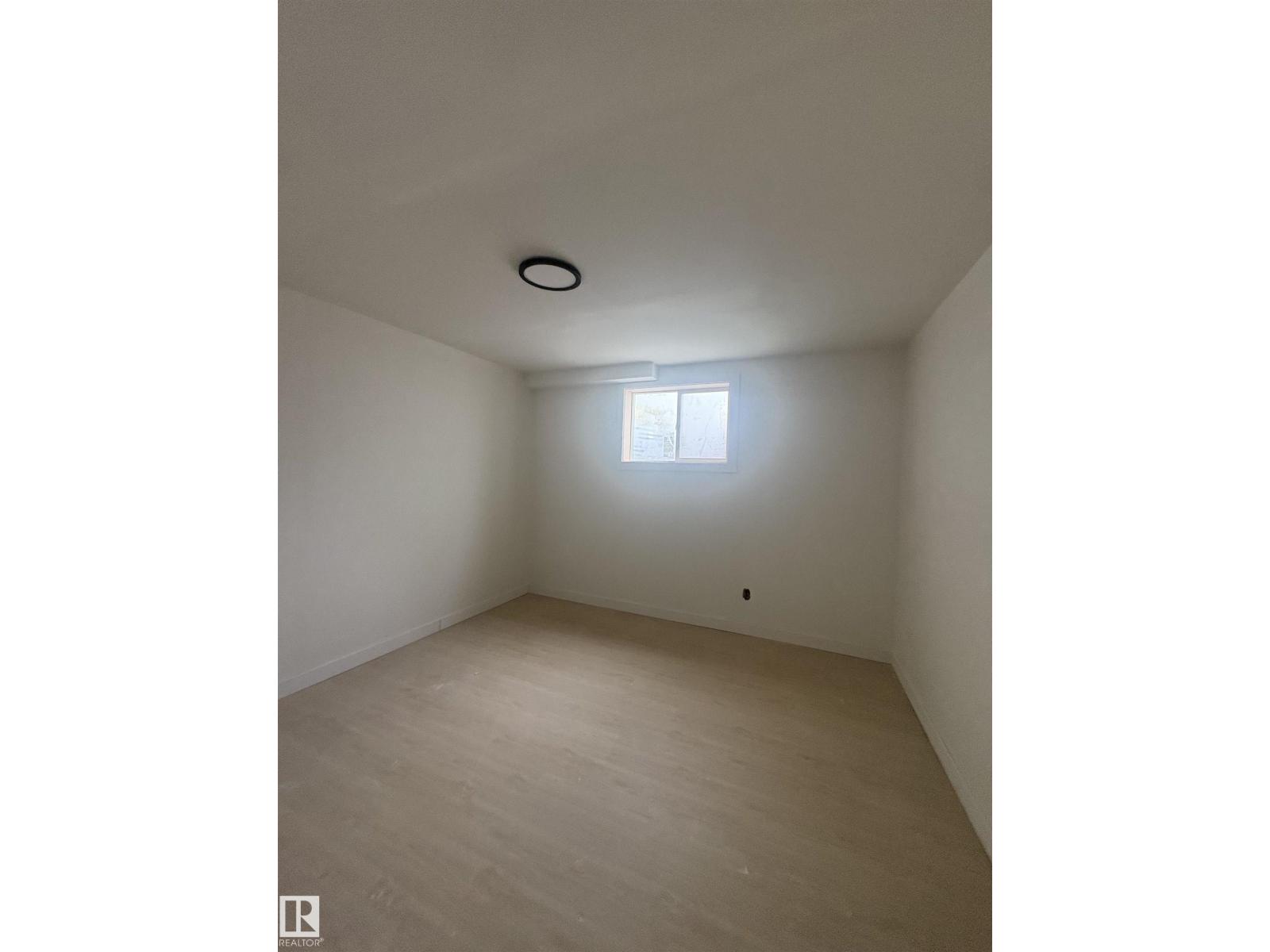 12907 26 St Nw, Edmonton, Alberta  T5A 3X8 - Photo 7 - E4460377