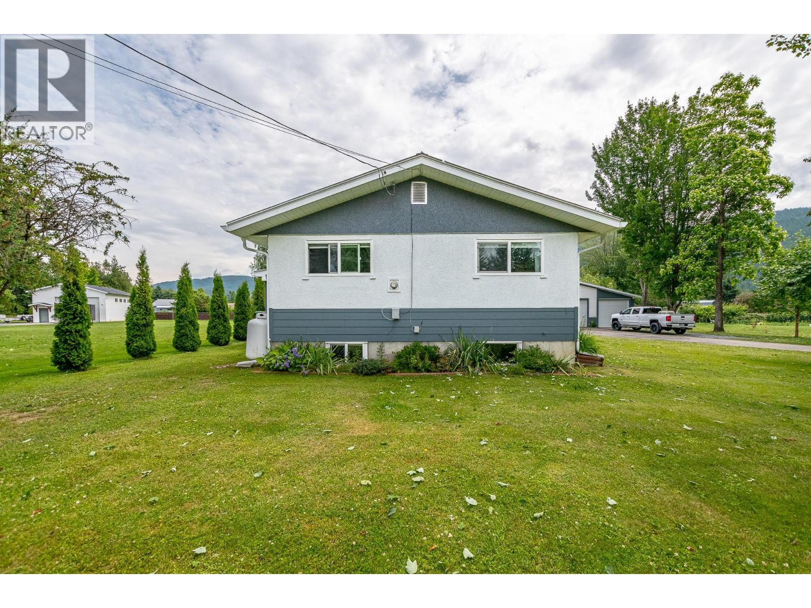 1421 Rauma Avenue, Sicamous, British Columbia  V0E 2V4 - Photo 63 - 10355065