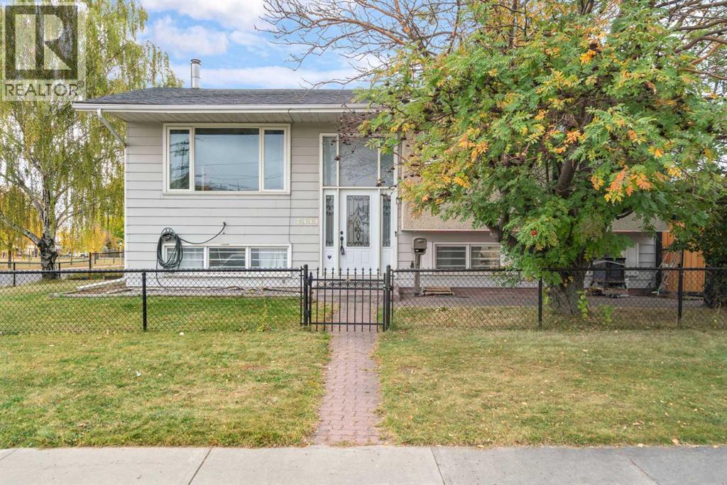 2111 69 Avenue Se, Calgary, Alberta  T2C 0E5 - Photo 2 - A2262393