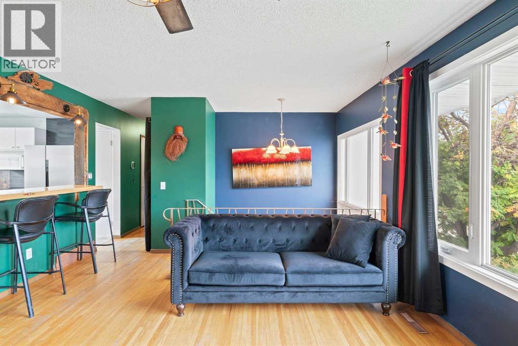 2111 69 Avenue Se, Calgary, Alberta  T2C 0E5 - Photo 5 - A2262393