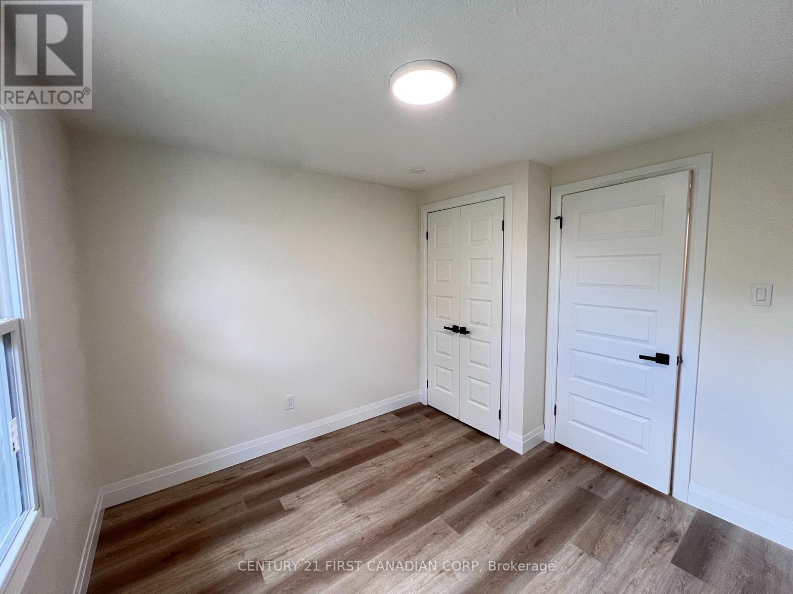 5 Chiddington Gate, London South (South R), Ontario  N6C 5K9 - Photo 20 - X12446788