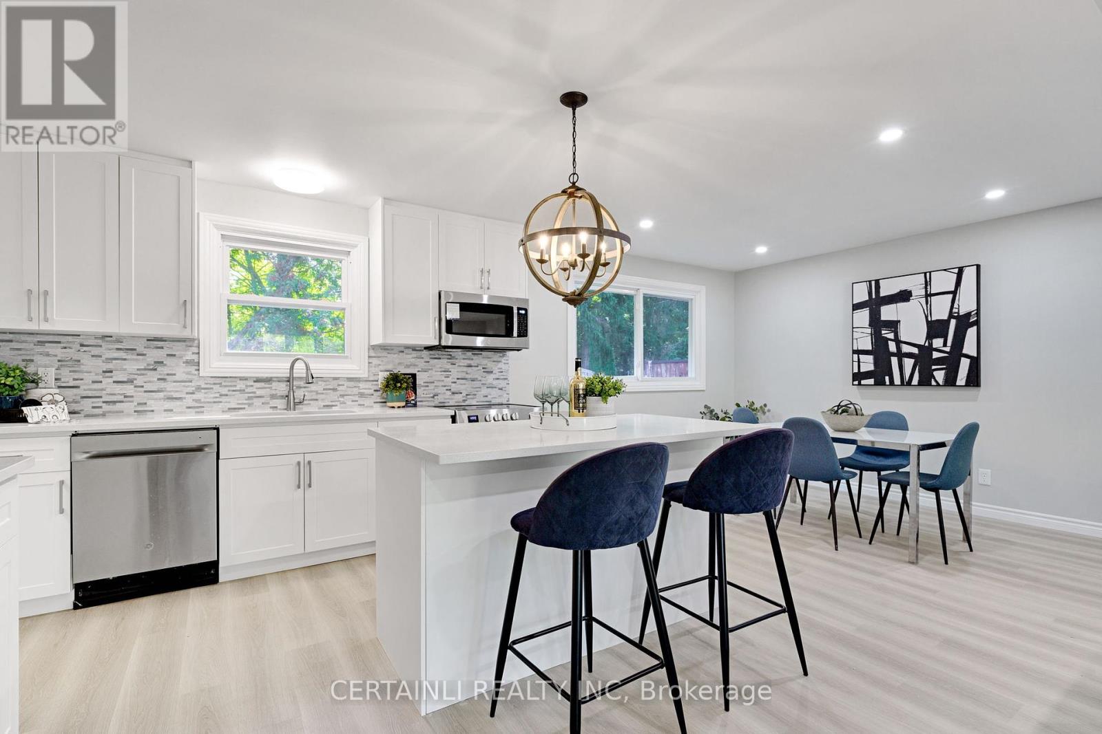 723 Barclay Road, London South (South M), Ontario  N6K 1K4 - Photo 11 - X12446811