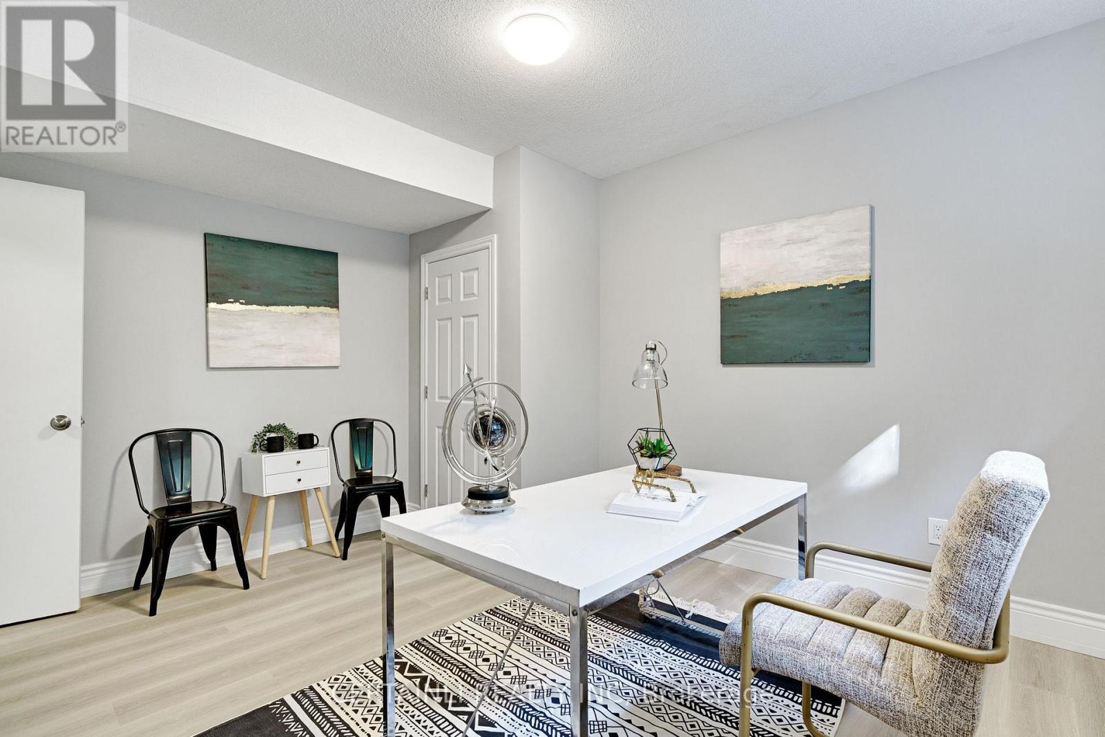 723 Barclay Road, London South (South M), Ontario  N6K 1K4 - Photo 31 - X12446811