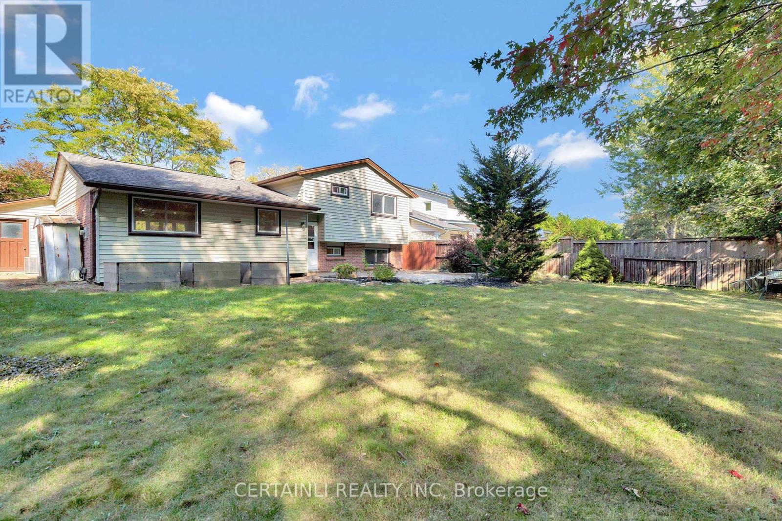 723 Barclay Road, London South (South M), Ontario  N6K 1K4 - Photo 36 - X12446811