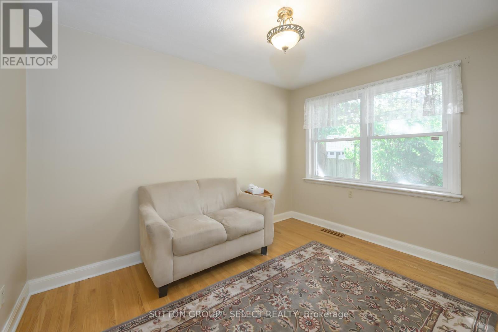 249 Taylor Street, London East (East C), Ontario  N5Y 2J6 - Photo 10 - X12446910