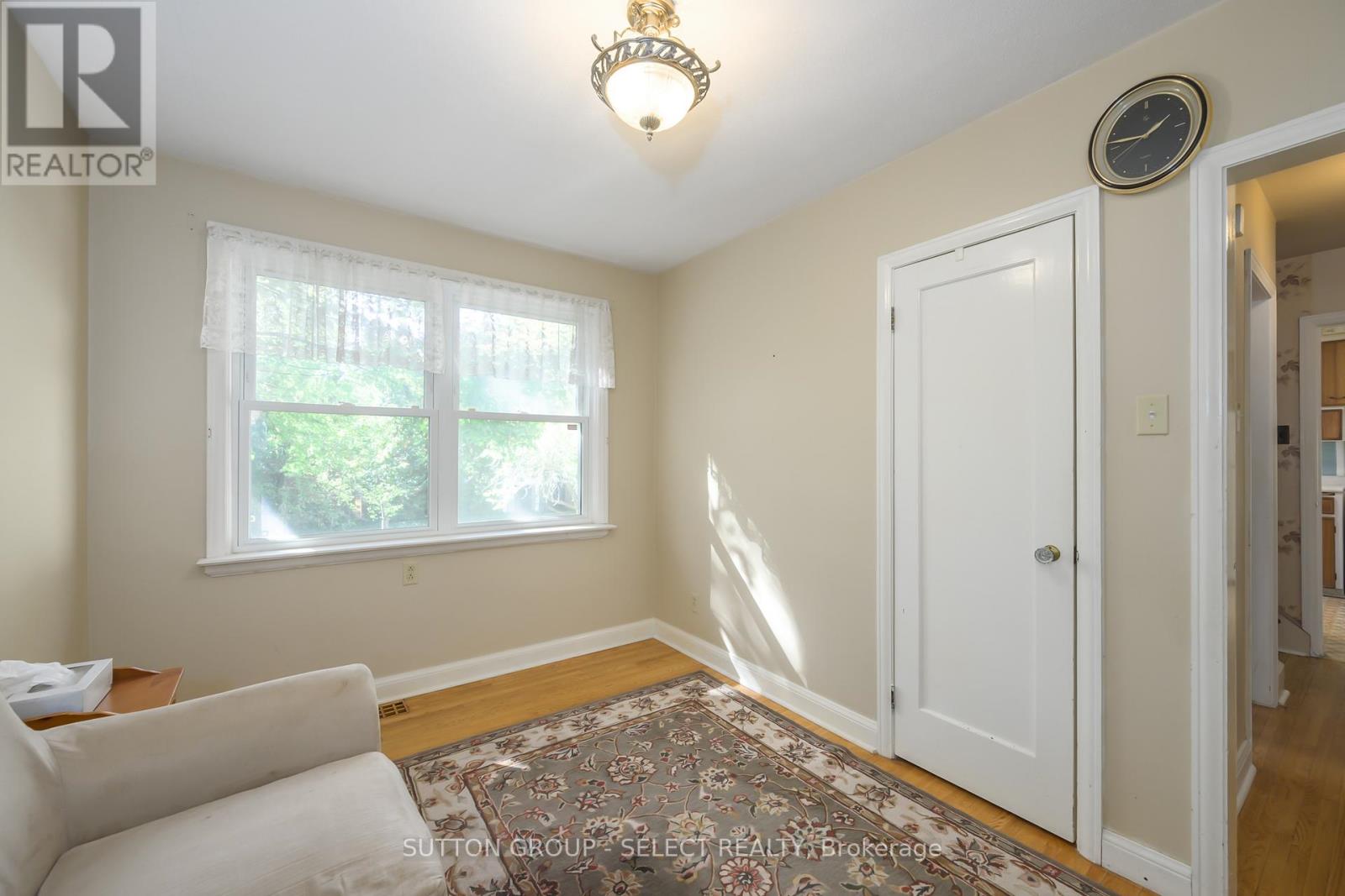 249 Taylor Street, London East (East C), Ontario  N5Y 2J6 - Photo 11 - X12446910