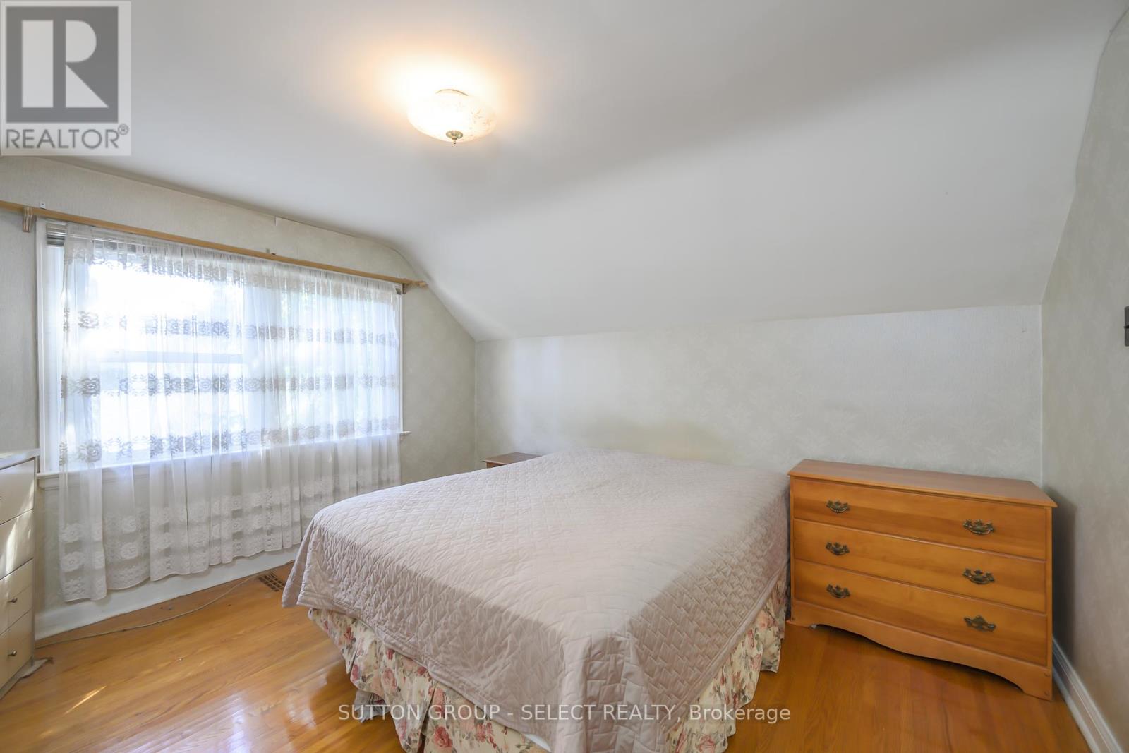 249 Taylor Street, London East (East C), Ontario  N5Y 2J6 - Photo 14 - X12446910