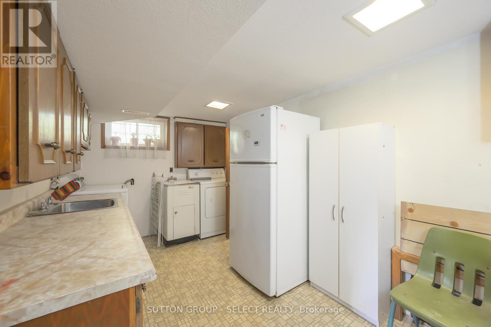 249 Taylor Street, London East (East C), Ontario  N5Y 2J6 - Photo 19 - X12446910
