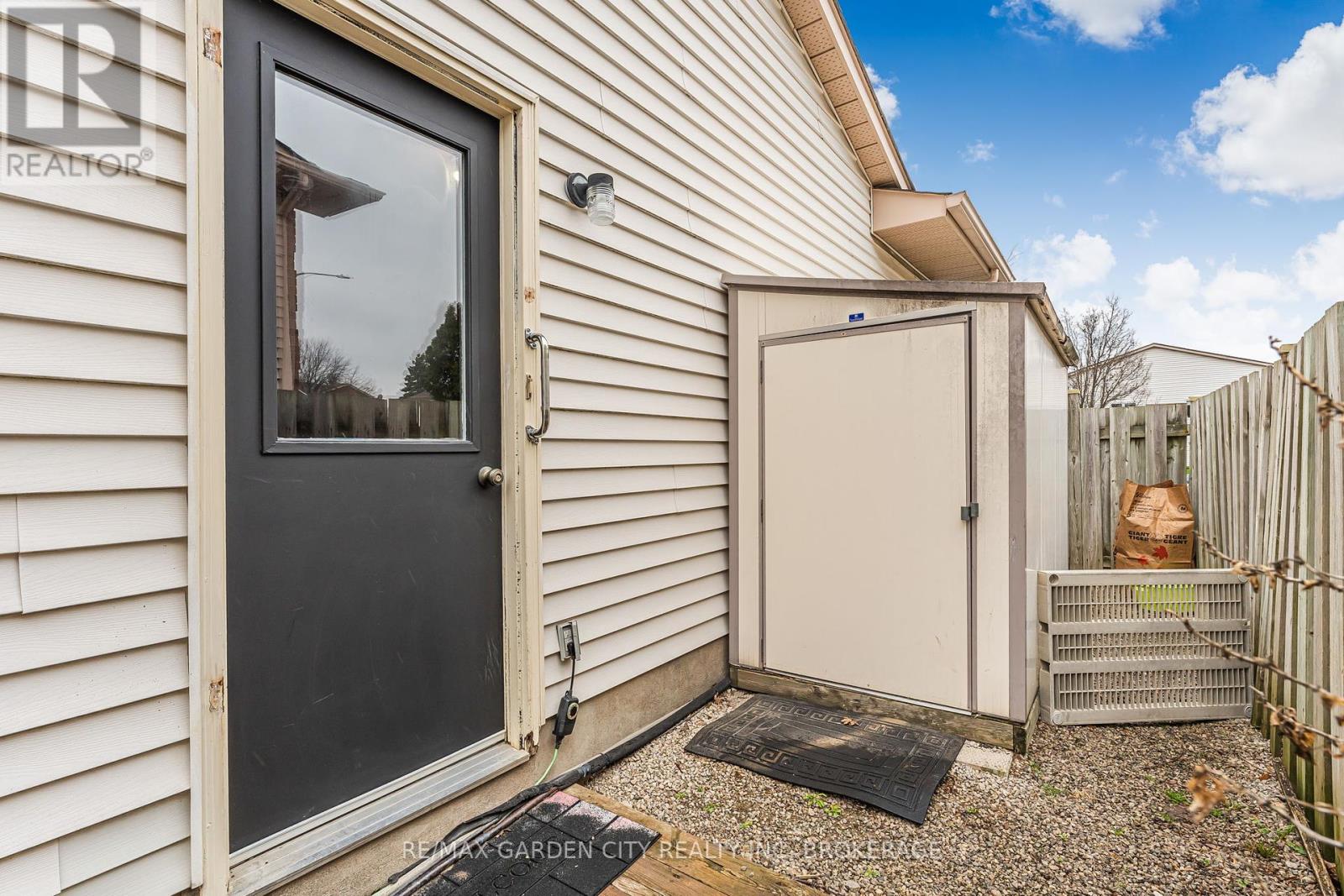 4534 Dufferin Avenue, Lincoln, Ontario  L3J 0C5 - Photo 35 - X12241379
