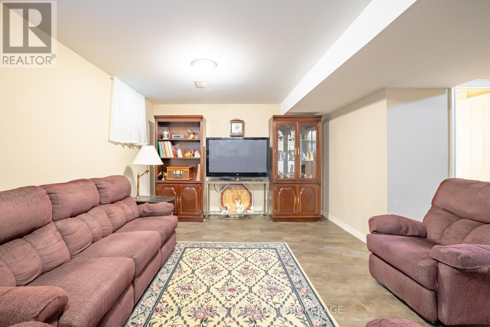 16 - 409 Niagara Street, St. Catharines, Ontario  L2M 4V9 - Photo 25 - X12446624