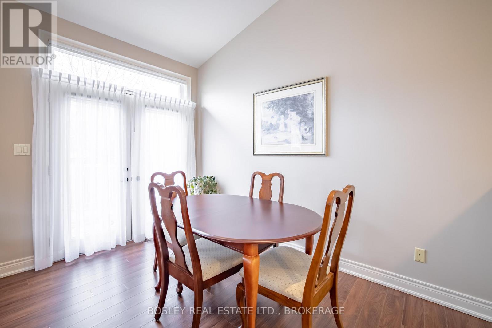 16 - 409 Niagara Street, St. Catharines, Ontario  L2M 4V9 - Photo 9 - X12446624