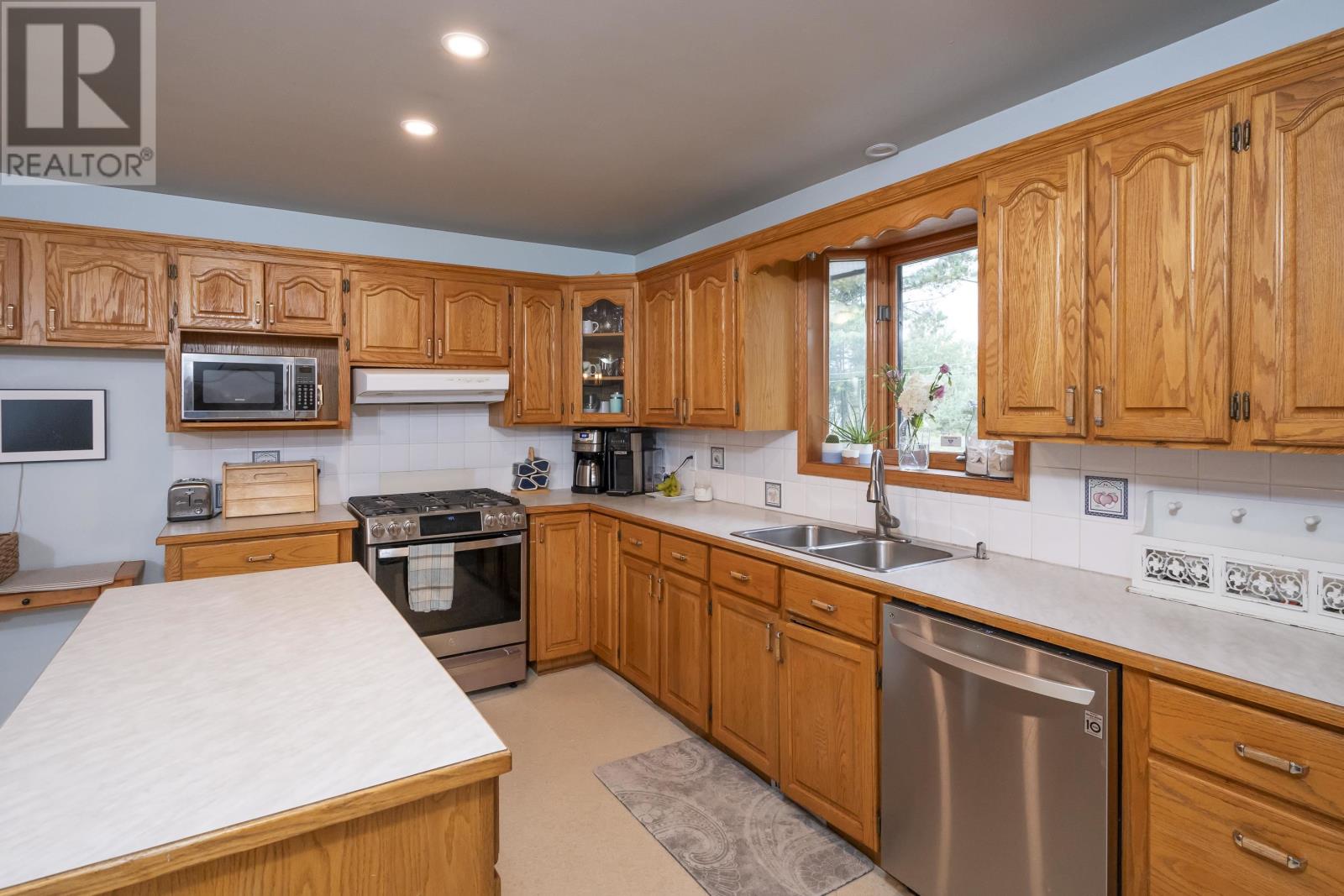 643 Vienna St, Thunder Bay, Ontario  P7G 1B6 - Photo 11 - TB253089