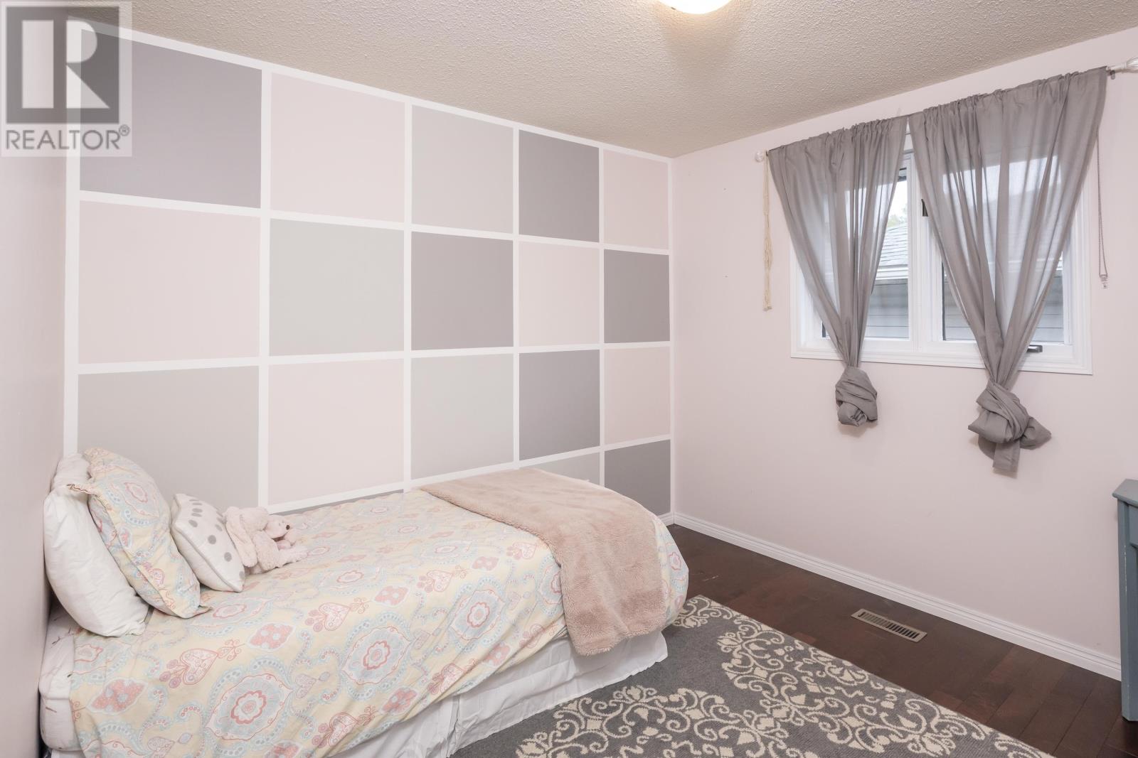 643 Vienna St, Thunder Bay, Ontario  P7G 1B6 - Photo 27 - TB253089
