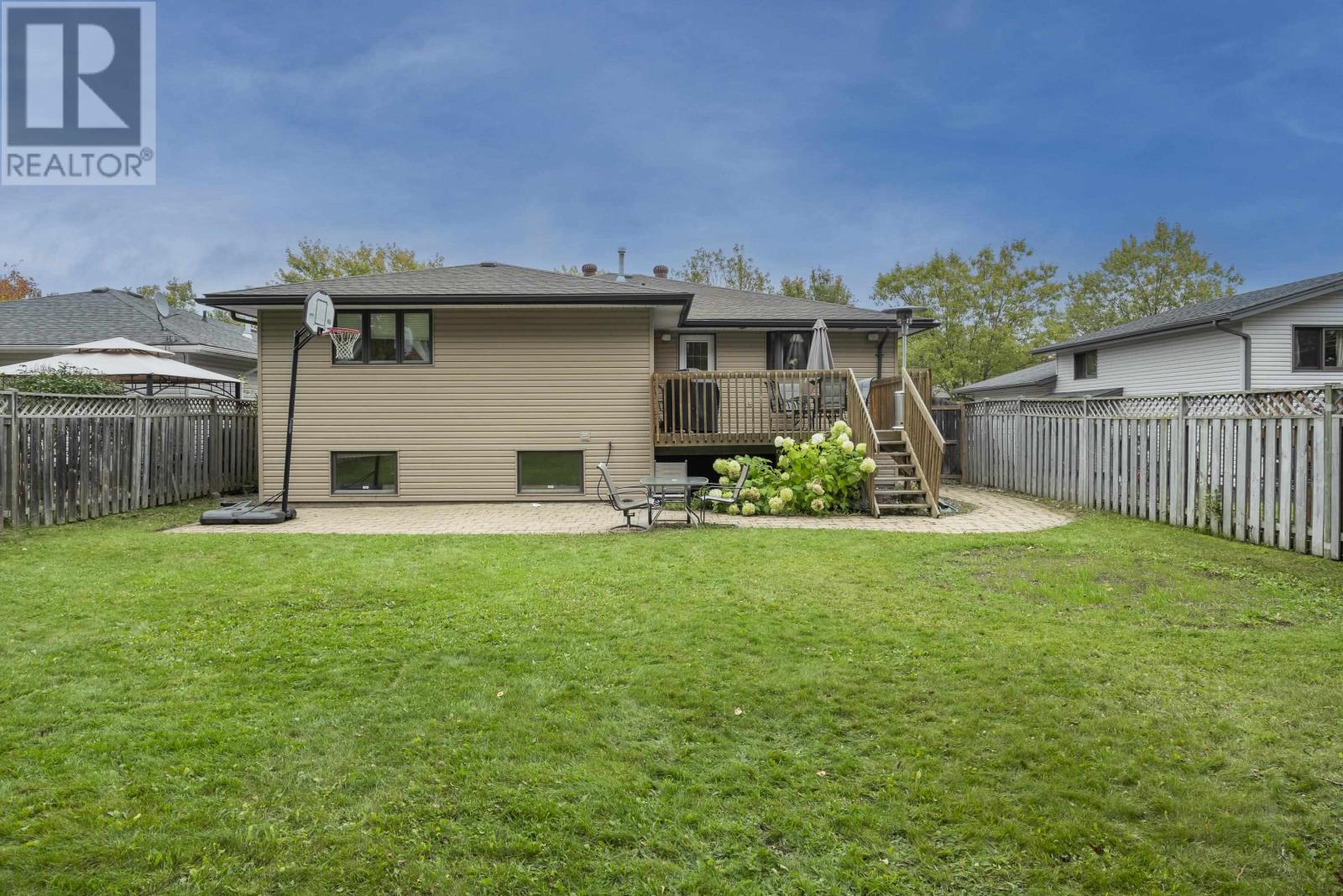643 Vienna St, Thunder Bay, Ontario  P7G 1B6 - Photo 46 - TB253089