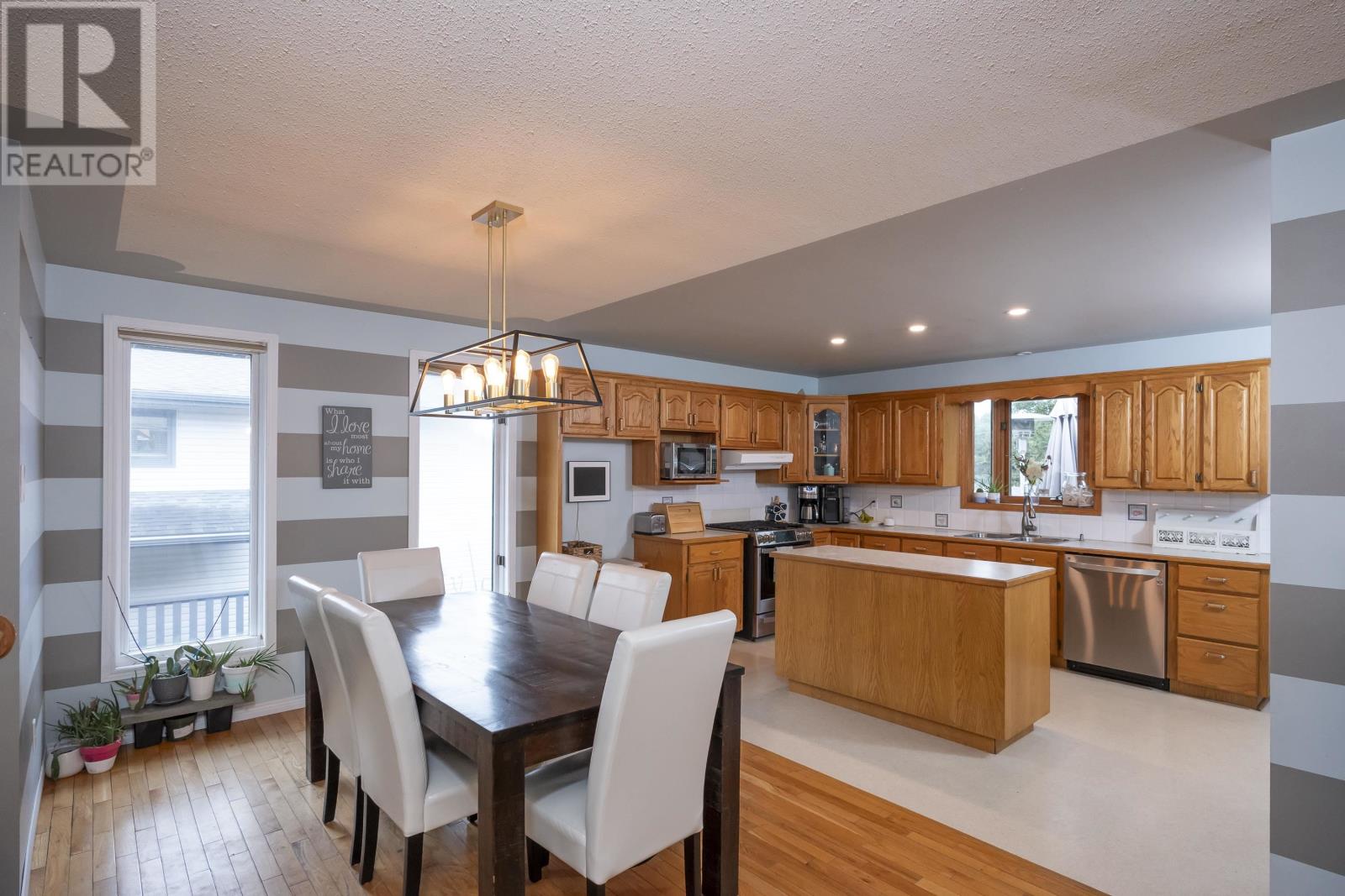 643 Vienna St, Thunder Bay, Ontario  P7G 1B6 - Photo 8 - TB253089