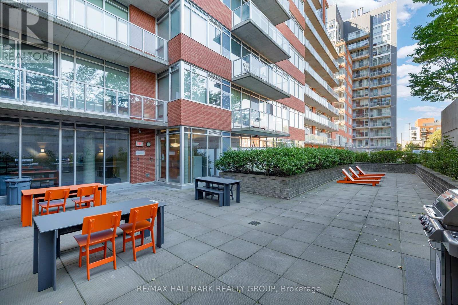 210 - 180 York Street, Ottawa, Ontario  K1N 1J6 - Photo 21 - X12446863