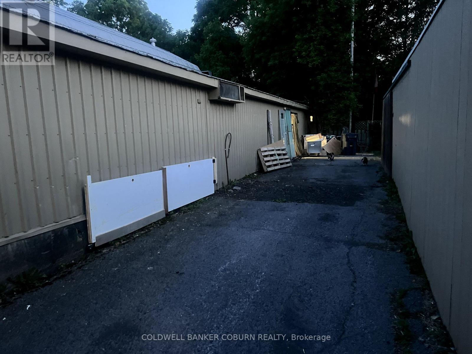 4322 County Road, South Dundas, Ontario  K7G 2V6 - Photo 20 - X12446899