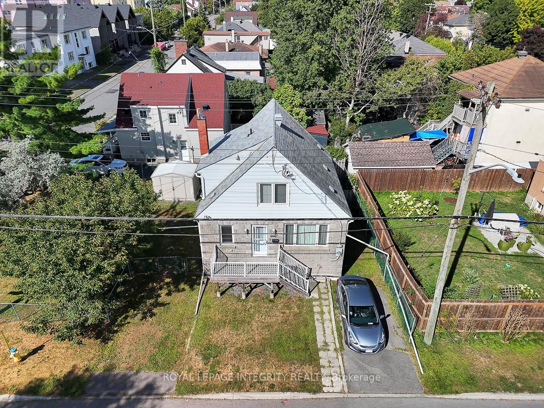 348 Lafontaine Avenue, Ottawa, Ontario  K1L 6X5 - Photo 18 - X12446951