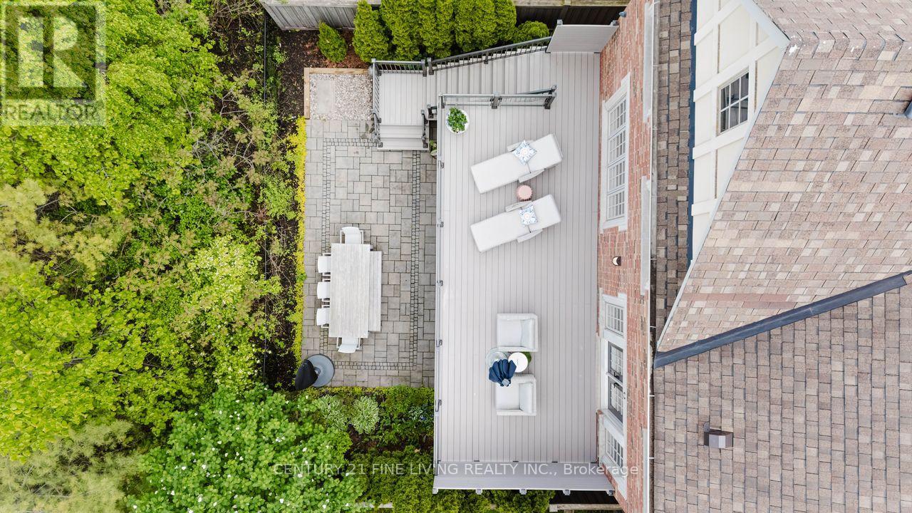 96 Wolf Creek Crescent, Vaughan, Ontario  L6A 4B9 - Photo 43 - N12336292