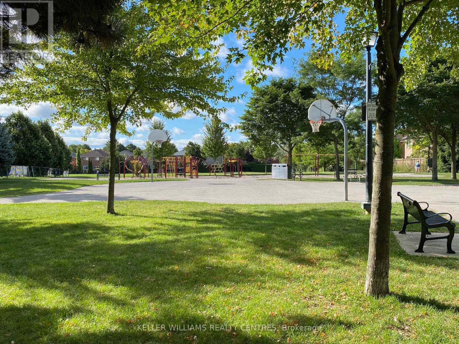 165 Clearmeadow Boulevard, Newmarket, Ontario  L3X 2E4 - Photo 49 - N12341179