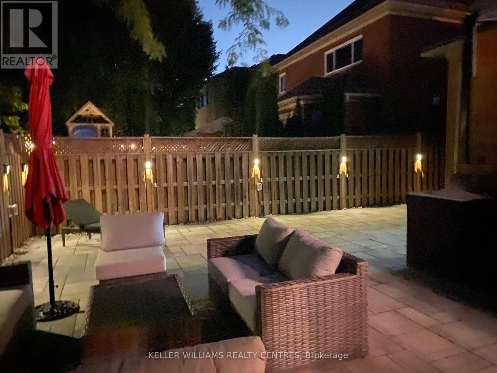 165 Clearmeadow Boulevard, Newmarket, Ontario  L3X 2E4 - Photo 43 - N12341179