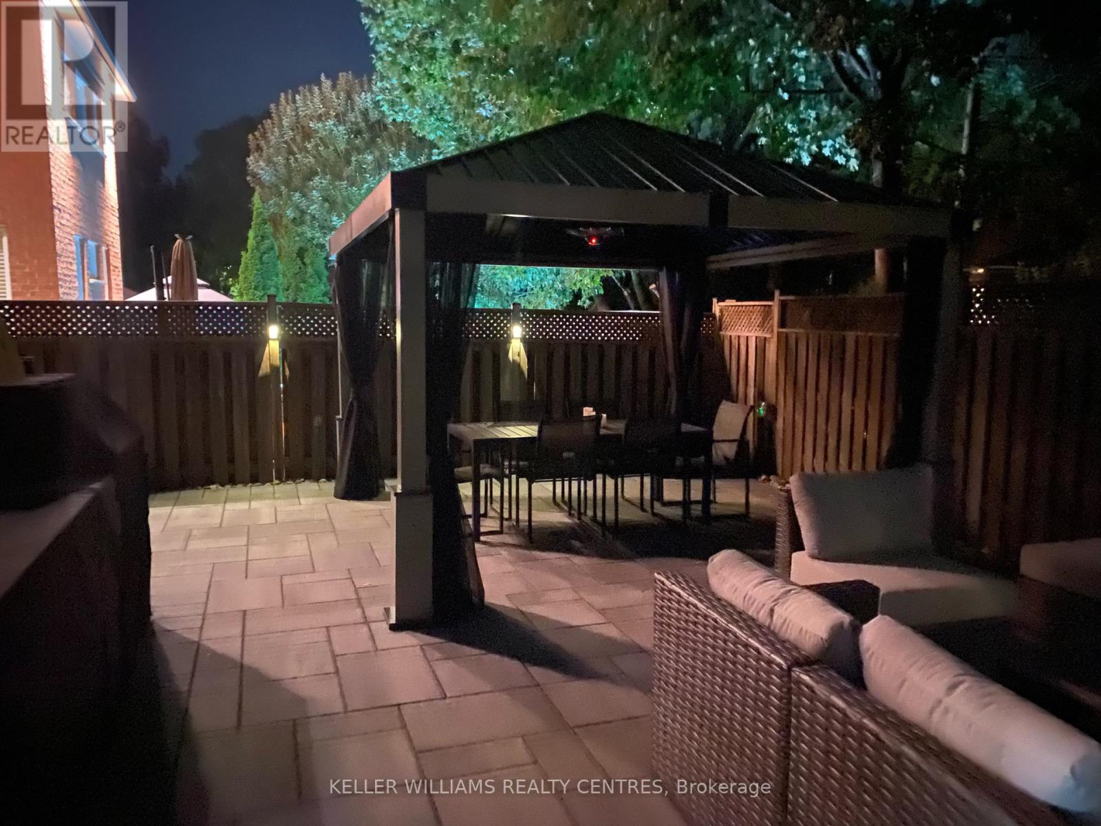 165 Clearmeadow Boulevard, Newmarket, Ontario  L3X 2E4 - Photo 44 - N12341179