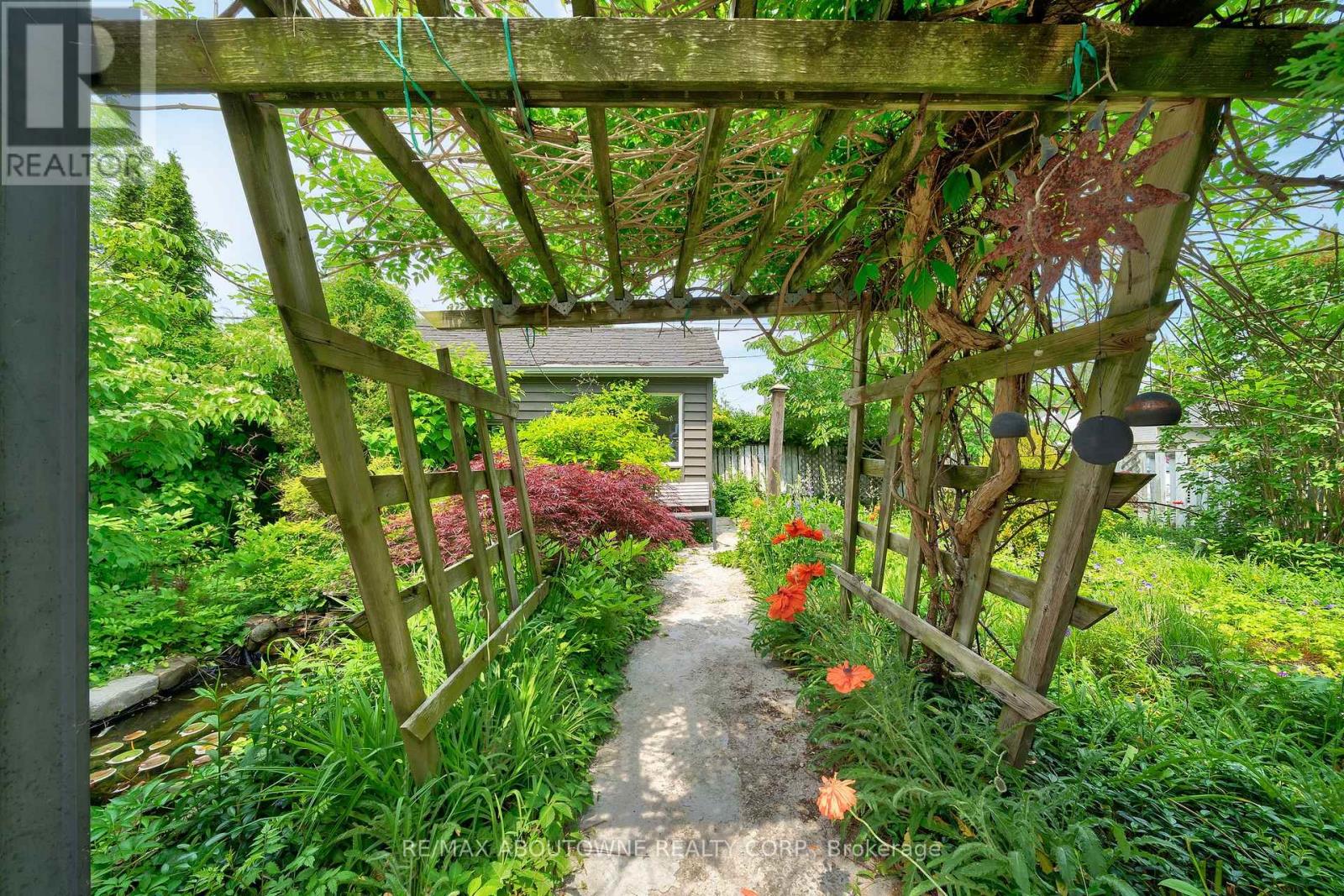 47 Stewart Street, Oakville (Co Central), Ontario  L6K 1X6 - Photo 26 - W12211033
