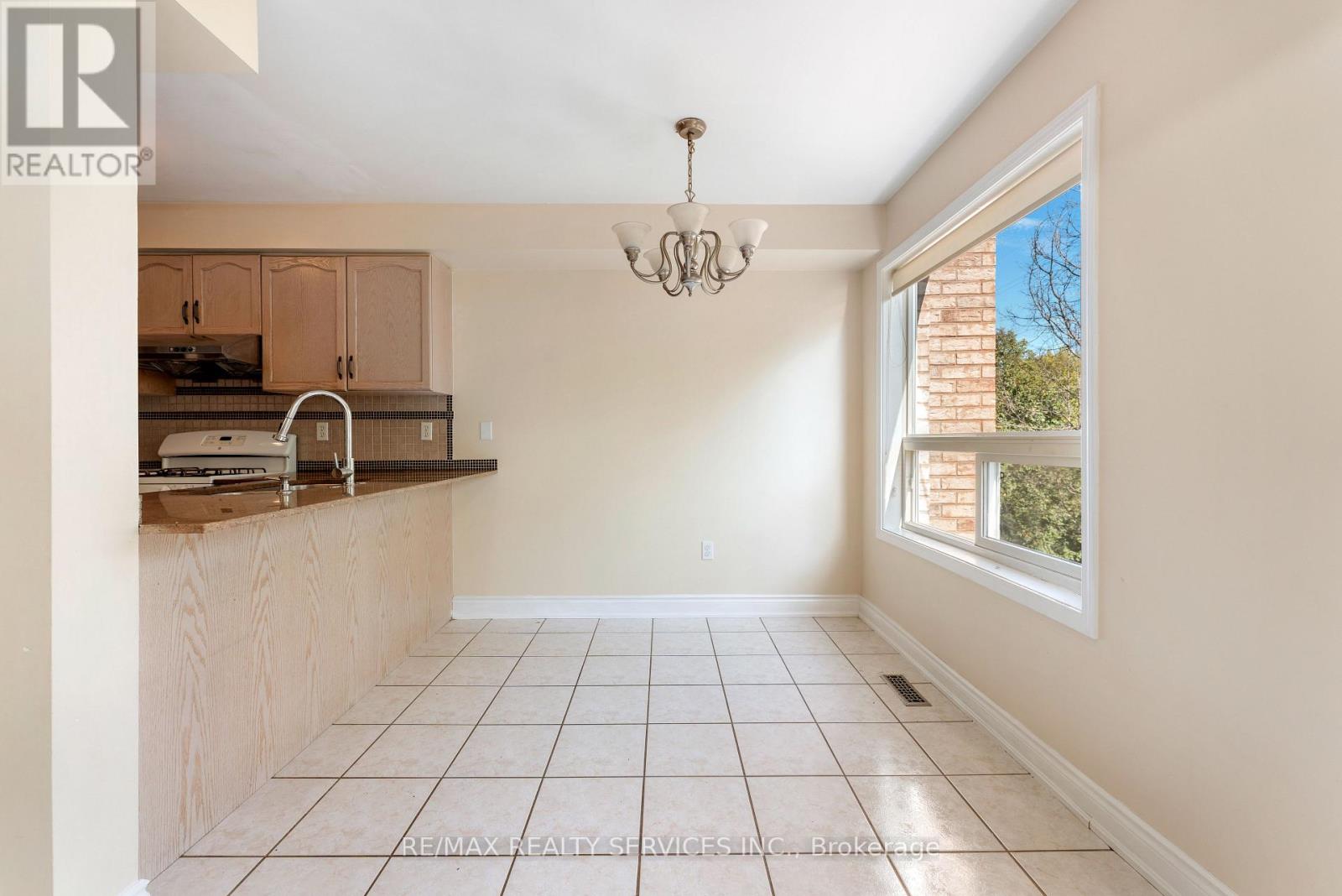 130 - 80 Acorn Place, Mississauga, Ontario  L4Z 4C7 - Photo 11 - W12420268