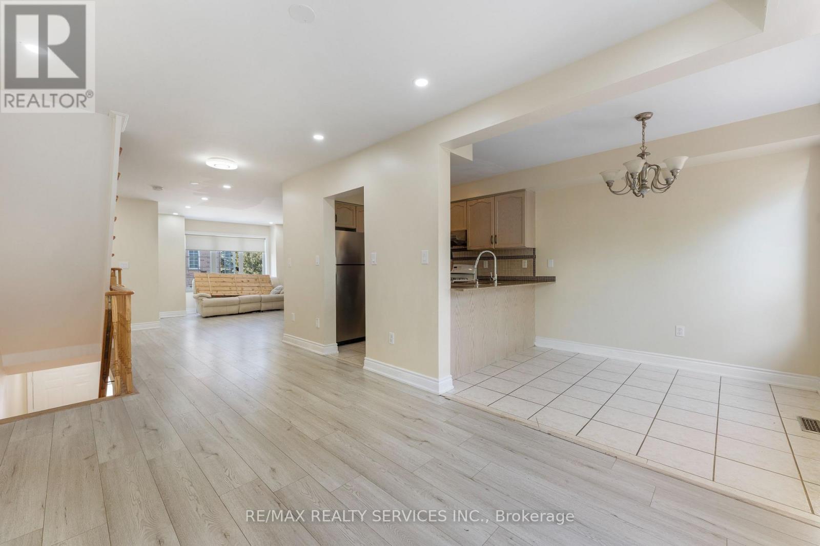 130 - 80 Acorn Place, Mississauga, Ontario  L4Z 4C7 - Photo 7 - W12420268