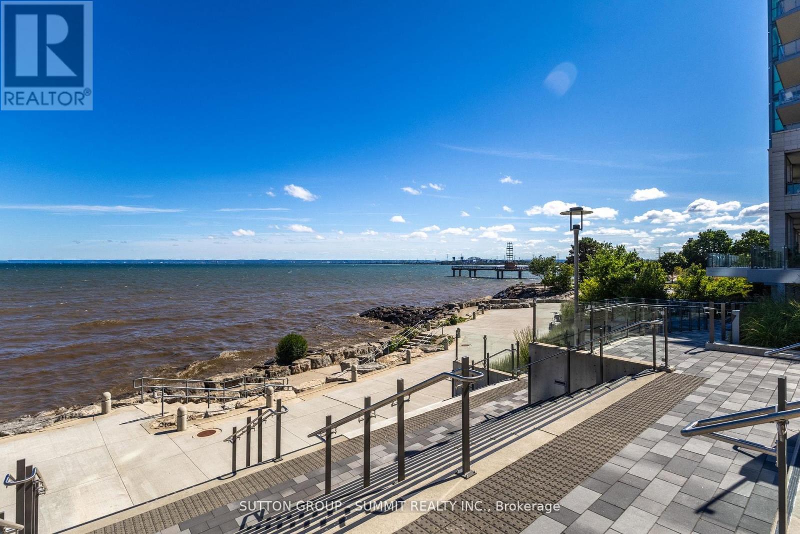 404 - 2060 Lakeshore Road, Burlington, Ontario  L7R 0G2 - Photo 43 - W12446616