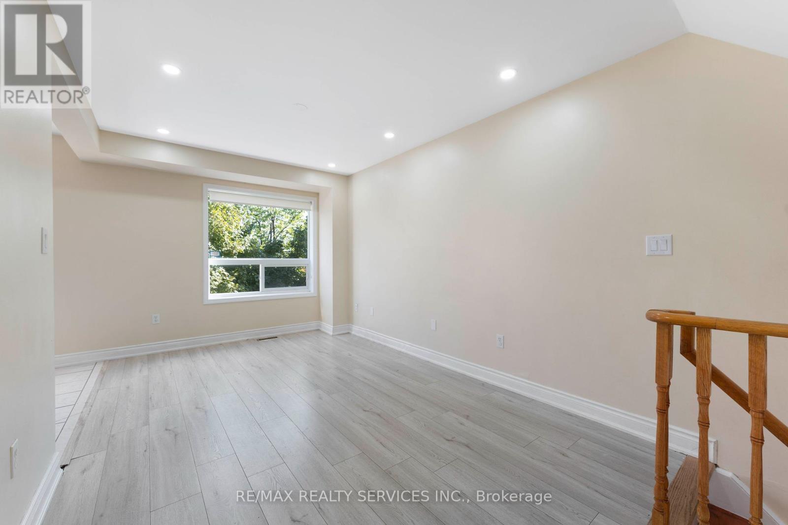 130 - 80 Acorn Place, Mississauga, Ontario  L4Z 4C7 - Photo 6 - W12420268