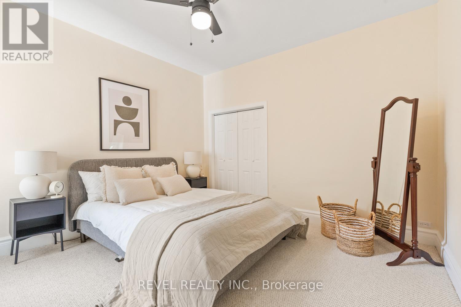 237 Bartlett Avenue, Toronto, Ontario  M6H 3G3 - Photo 14 - W12440597