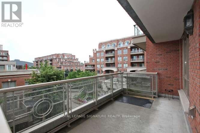 401 - 20 Burkebrook Place, Toronto, Ontario  M4G 0A1 - Photo 14 - C12446736